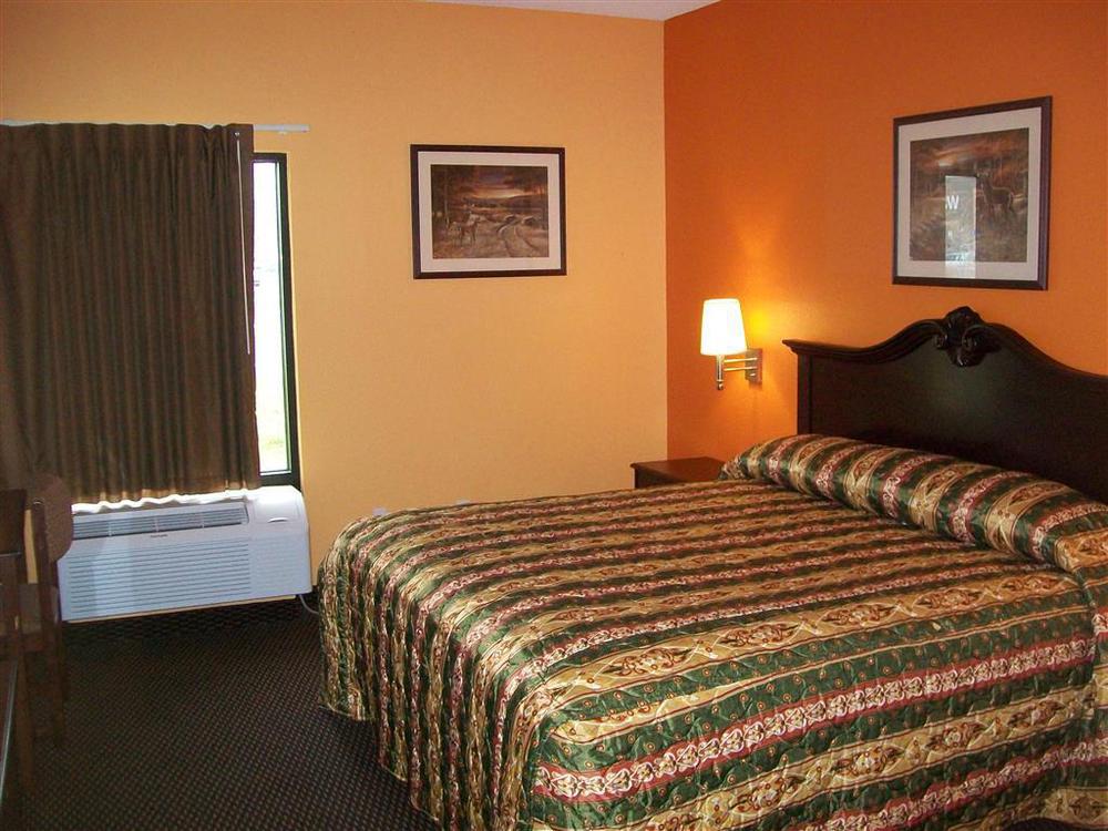 Executive Inn & Suites Breaux Bridge, La Номер фото