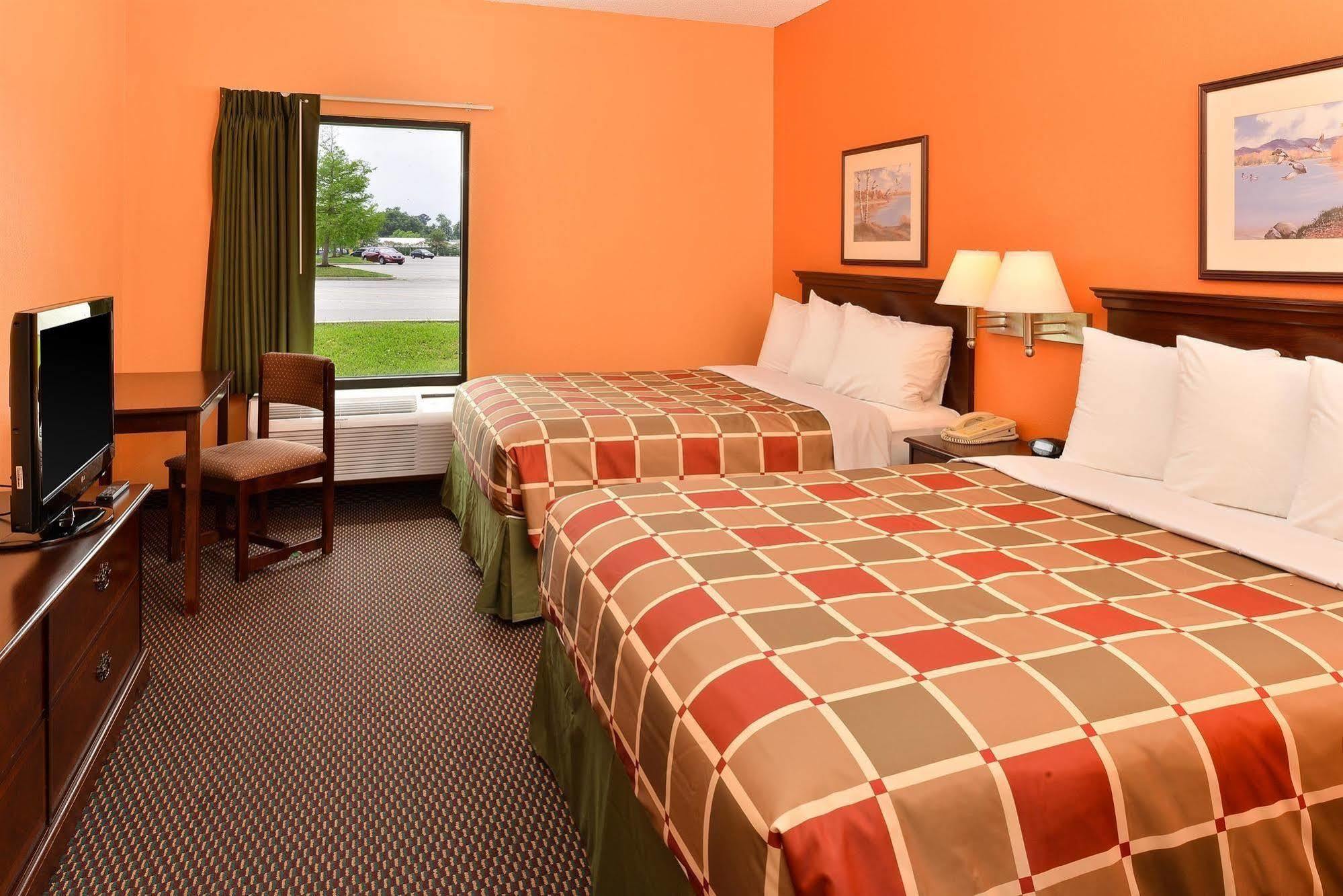 Executive Inn & Suites Breaux Bridge, La Экстерьер фото